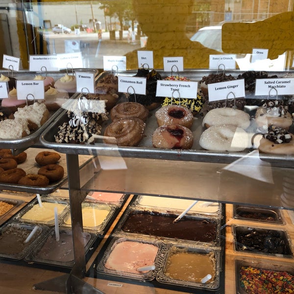 Photo taken at Peace, Love &amp; Little Donuts by Jing Jing L. on 5/24/2019