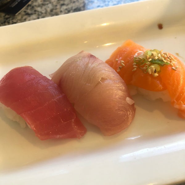 Photo taken at Sushi Den by Jing Jing L. on 7/18/2019