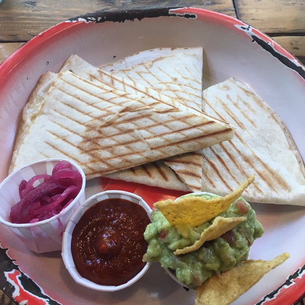10/23/2016 tarihinde Ciarán O.ziyaretçi tarafından NETA Mexican Street Food'de çekilen fotoğraf