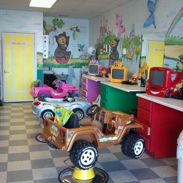 Kids Cuts Cosmetics Shop
