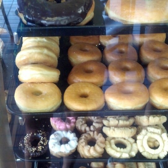 Winchell's Donut House Prairie Lane 6 tips from 292 visitors