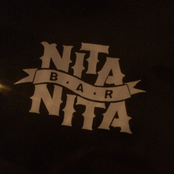 รูปภาพถ่ายที่ Nita Nita โดย Jonathan V. เมื่อ 12/23/2014