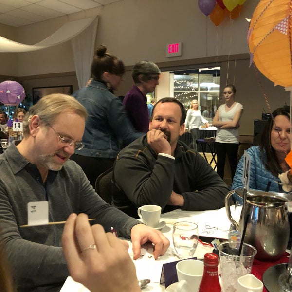 รูปภาพถ่ายที่ Best Western Plus Coeur D&#39;Alene Inn โดย Clint G. เมื่อ 3/9/2019