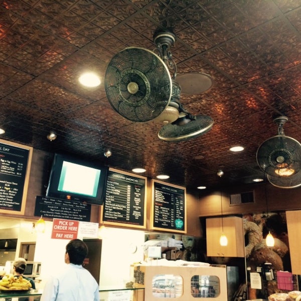 Photo taken at Bethesda Bagels by Vahid O. on 8/4/2015