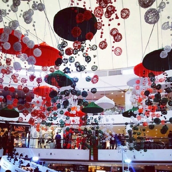 Mahagun Metro Mall - 16 tips from 633 visitors