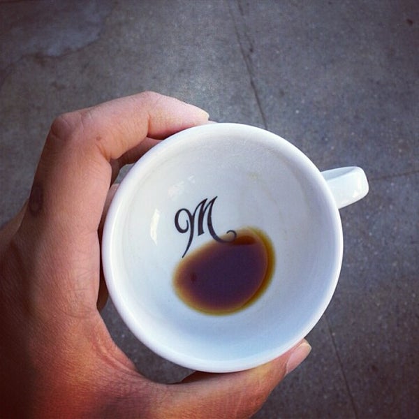 Снимок сделан в Menotti&#39;s Coffee Stop пользователем Menotti&#39;s Coffee Stop 9/26/2013