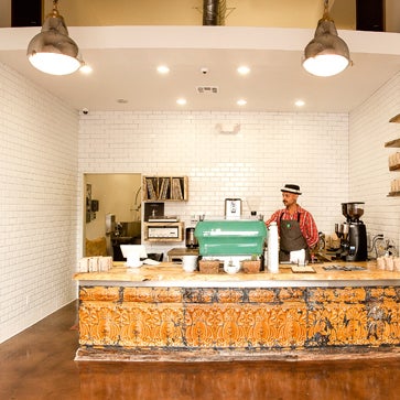 Das Foto wurde bei Menotti&#39;s Coffee Stop von Menotti&#39;s Coffee Stop am 9/26/2013 aufgenommen