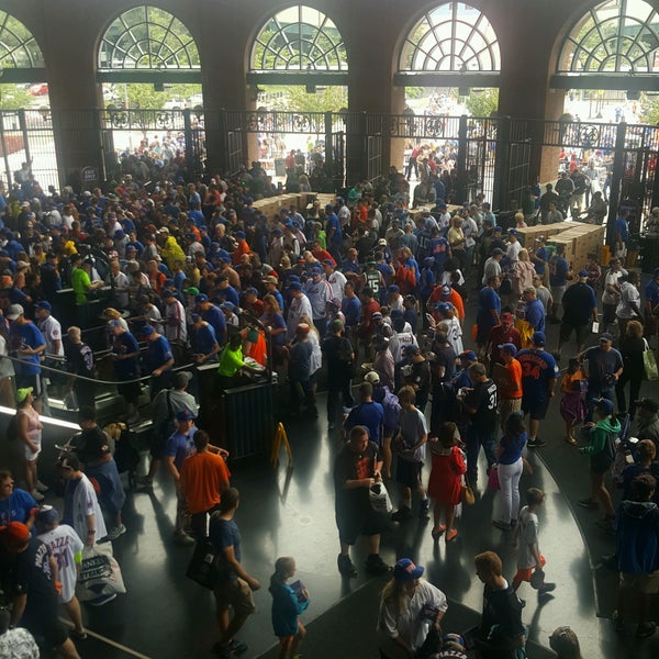 Blue Smoke BBQ Joint in Flushing