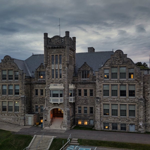 Photos at Waverly Park Thunder Bay, ON