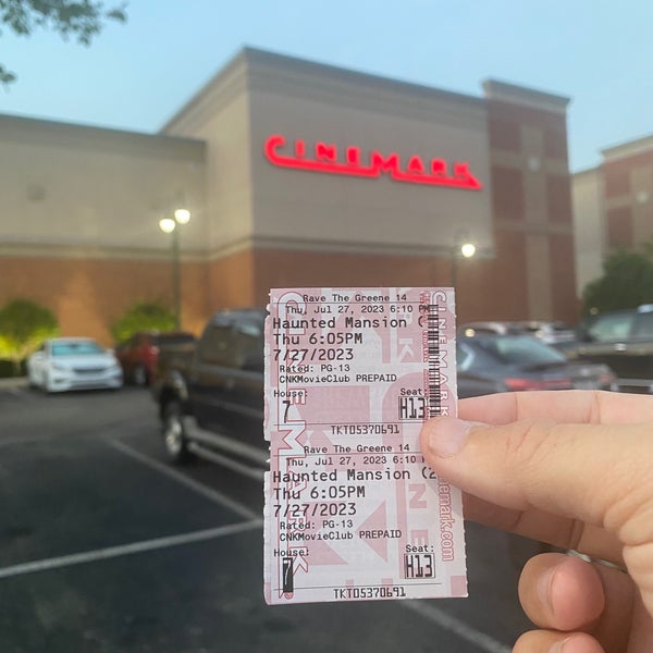 Cinemark The Greene 14 and IMAX 방문자 4041명의 팁 53개