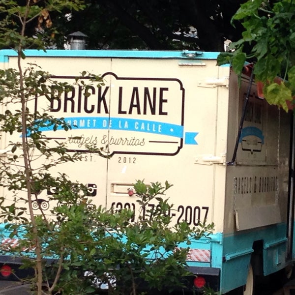 Foto scattata a Brick Lane Truck da Caro H. il 7/22/2016