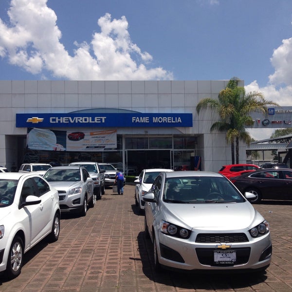 Plaza FAME Morelia Car Dealership