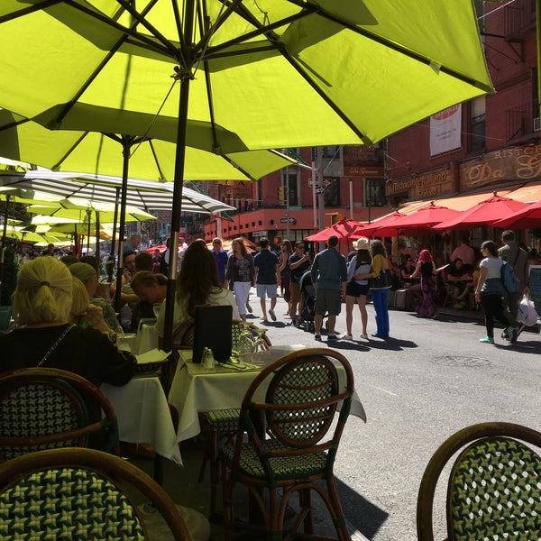 9/4/2017 tarihinde Peter S.ziyaretçi tarafından Caffé Napoli'de çekilen fotoğraf