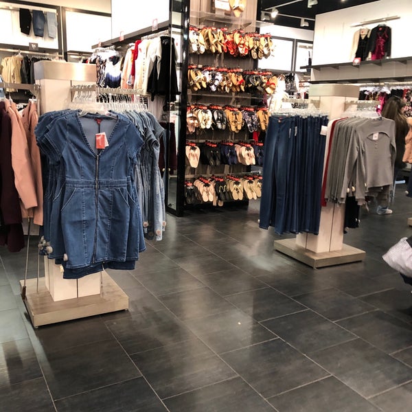 Guess shop gateway hotsell