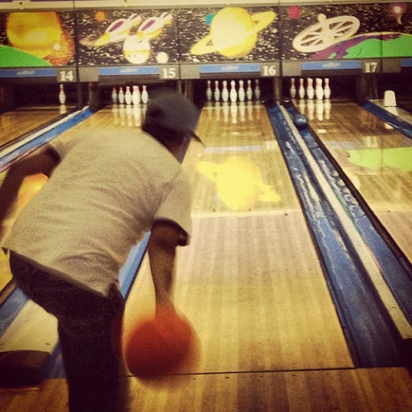 11/15/2012にValdemir R.がPlanet Bowlingで撮った写真