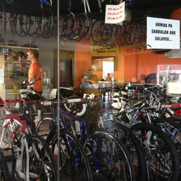 Raining Cafe Bike