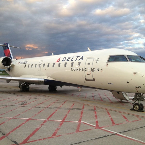 Range Regional Airport Airport in Hibbing