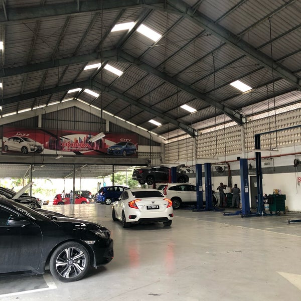 Photos at Honda Boon Siew (Borneo) Sdn Bhd - 5 tips