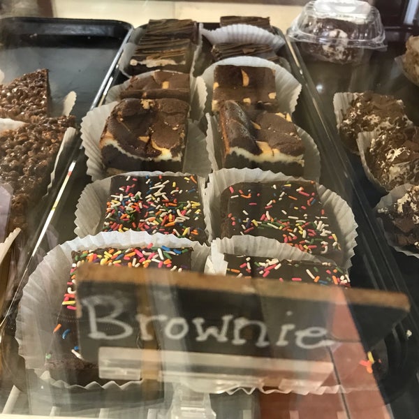 Photo taken at Swiss Haus Bakery by Retna S. on 4/7/2019