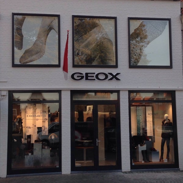 Verlichting Kiezelsteen Pas op Geox Shop Sluis - Schoenen Sluis - 1 tip