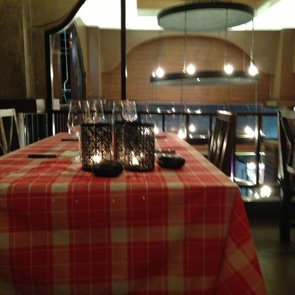 12/30/2012 tarihinde Dmitry K.ziyaretçi tarafından The Seaside Steak House'de çekilen fotoğraf