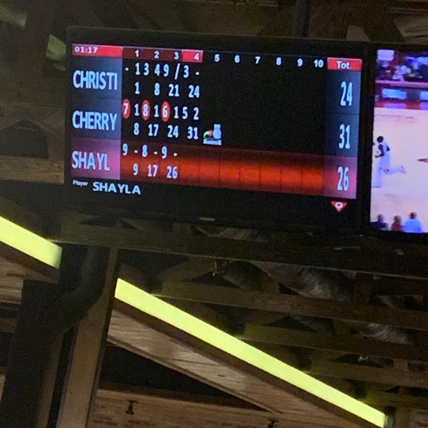 Photo taken at Bowl &amp; Barrel by Cherry N. on 3/14/2019