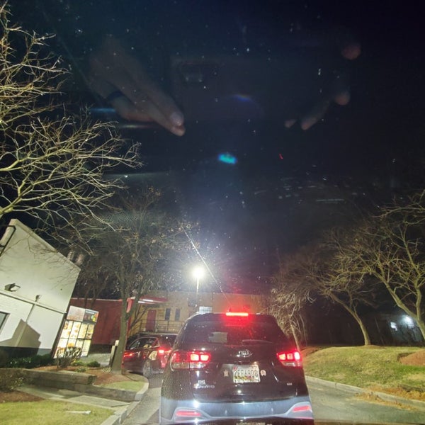 Taco Bell Fast Food Restaurant in Wheaton