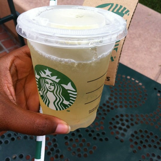 Starbucks Coffee Shop in Irvine