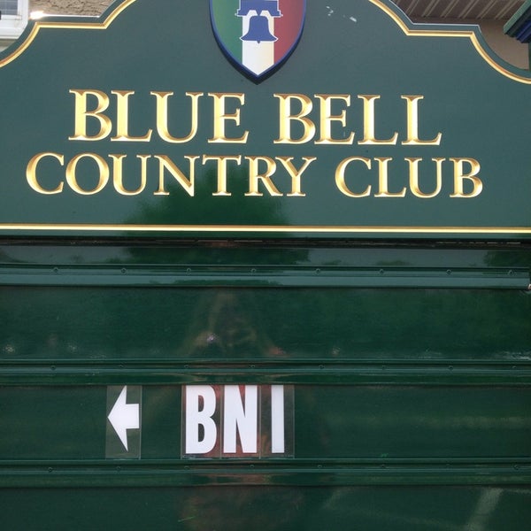Das Foto wurde bei Blue Bell Country Club von Teresa K. am 5/16/2013 aufgenommen