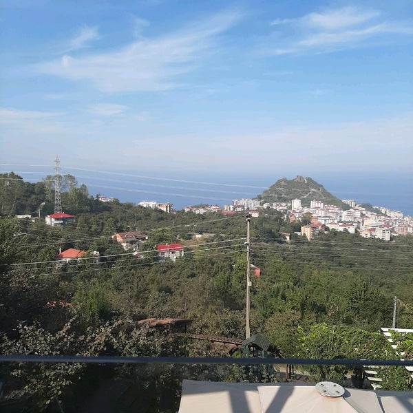 Das Foto wurde bei Orta Kahve 246 von Çapulcu N. am 10/13/2020 aufgenommen