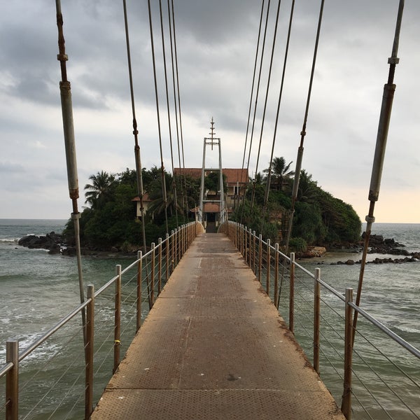 Mahanama Bridge - Bridge in Matara