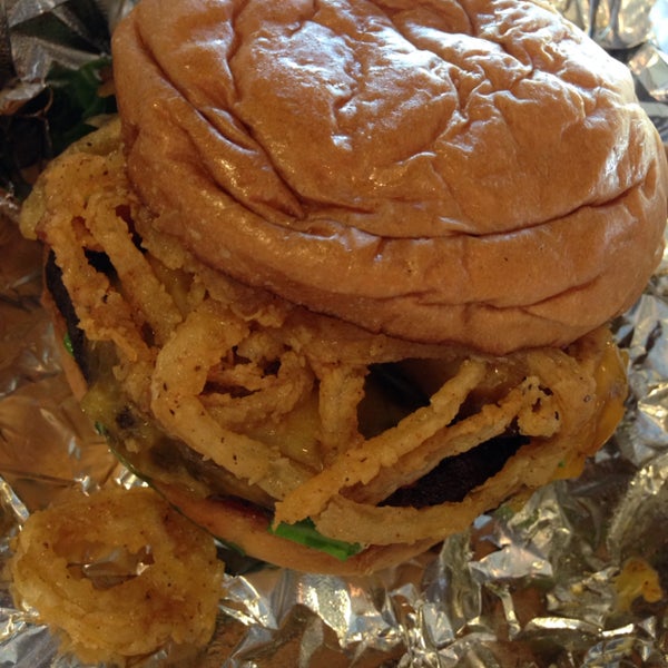 Smokey burger: very overpriced, not so good burger. Weird seasonings, terrible cooking skill on pate, no flavor not so crispy onion rings. Meh - ESP $9+ won't get you anything but the burger.. Fail