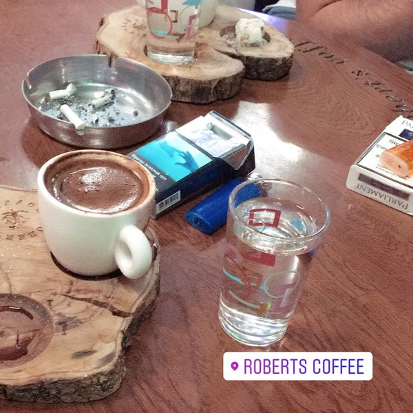 Снимок сделан в Robert&#39;s Coffee пользователем ÜMİT YAŞAR DMRBŞ 5/21/2018
