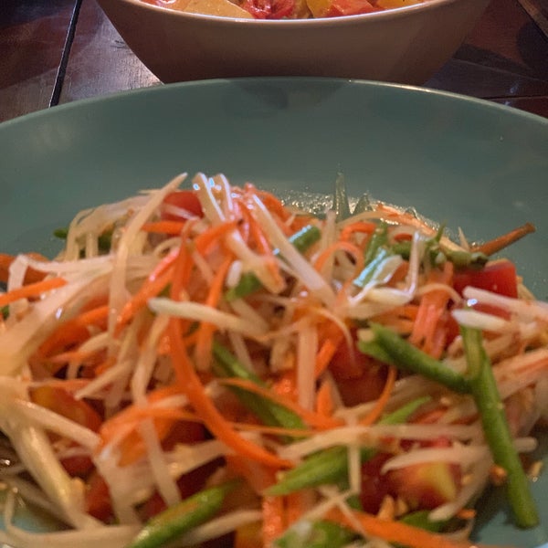 11/1/2019 tarihinde Jess T.ziyaretçi tarafından Anchan Vegetarian Restaurant'de çekilen fotoğraf