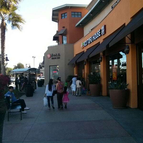 Diamond Jamboree Shopping Center Shopping Mall in Irvine