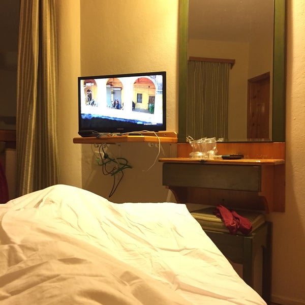 Foto diambil di Eden Hotel oleh Umut K. pada 10/25/2015
