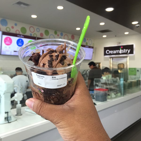 Worth every calories! Try out their Chocolate Combustion!