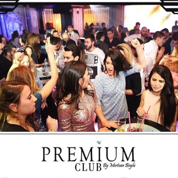รูปภาพถ่ายที่ Premium Club โดย Mertcan B. เมื่อ 3/27/2015