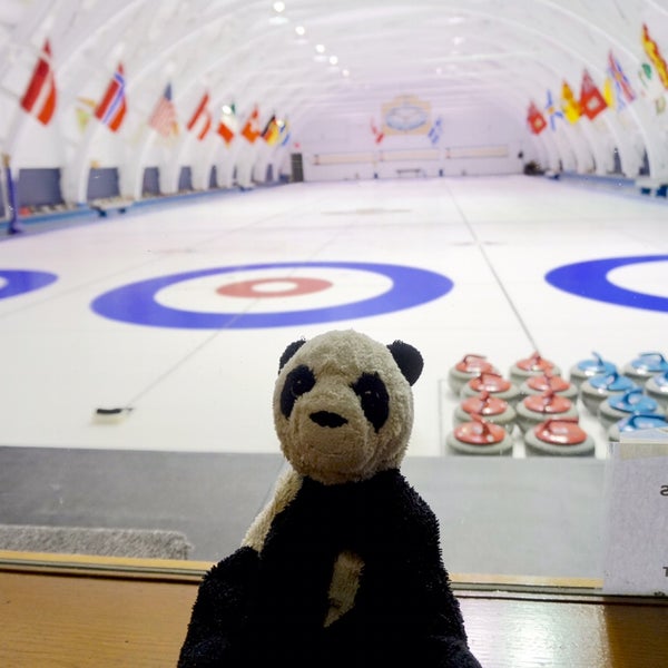 Королевский керлинг клуб