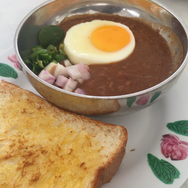 kacang pool haji larkin