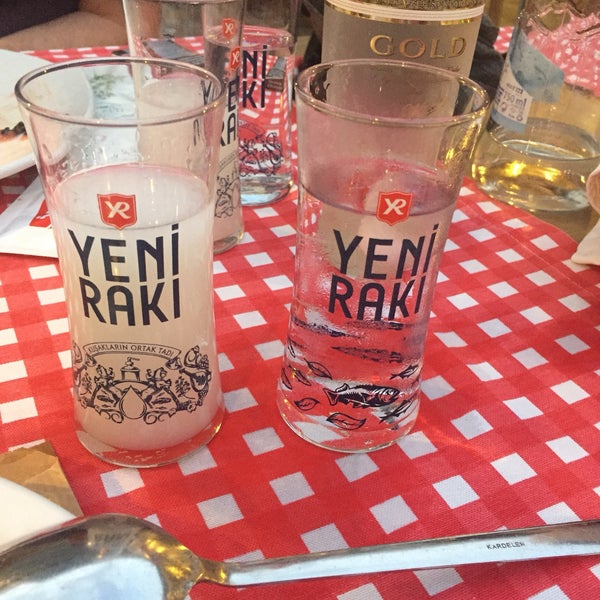 Das Foto wurde bei Asma Altı Ocakbaşı Restaurant von H&amp;U am 7/7/2020 aufgenommen