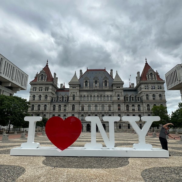 East Capitol Park 2 tips from 160 visitors