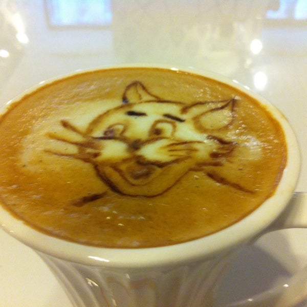 8/27/2014にЮлия С.がKookish Coffeeで撮った写真