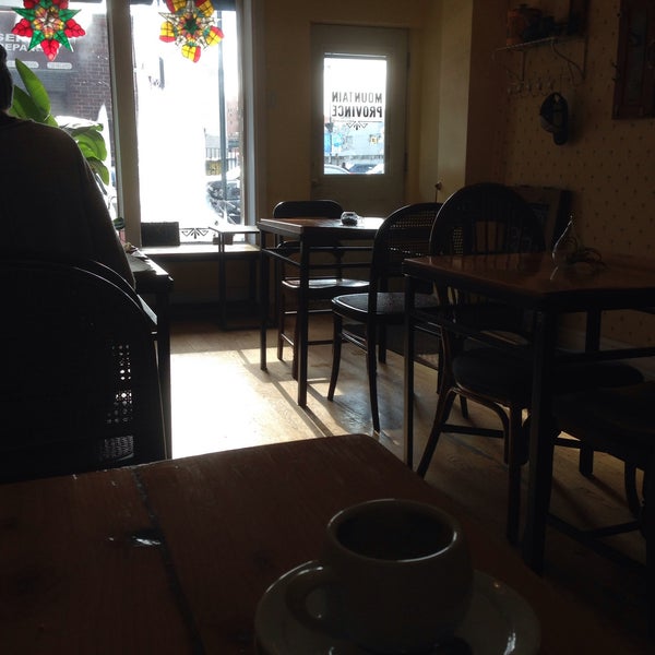 1/7/2015 tarihinde Dana R.ziyaretçi tarafından Mountain Province Espresso Bar'de çekilen fotoğraf