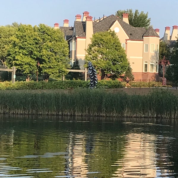Foto tomada en Centennial Lakes Park  por Joan F. el 9/8/2023