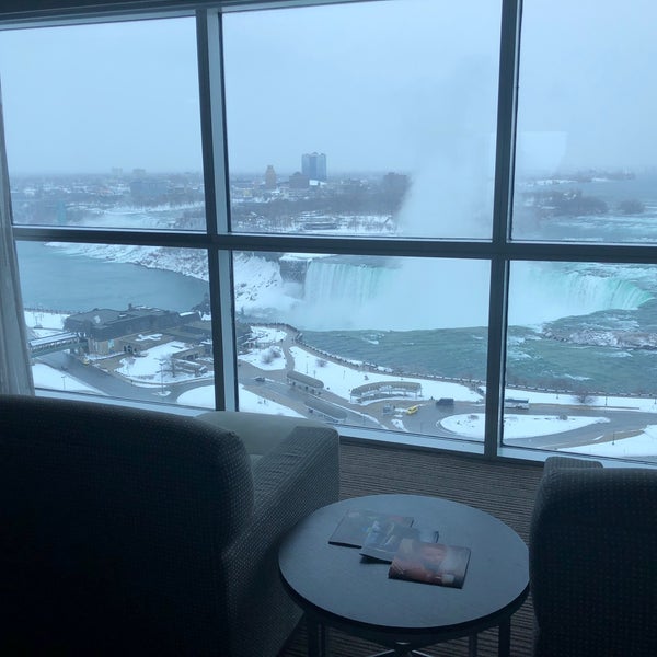 Foto tirada no(a) Niagara Falls Marriott on the Falls por Hasan A. em 3/14/2018