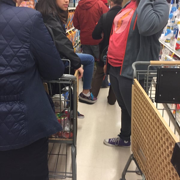 Safeway Grocery Store in Brightwood