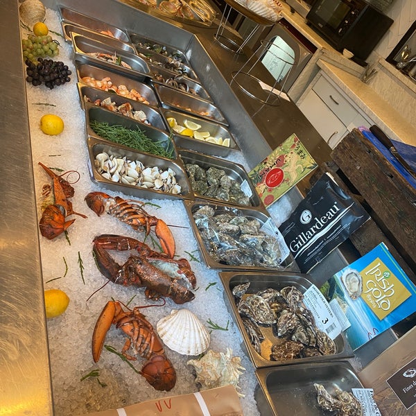 Das Foto wurde bei Mr.Crab Seafood Restaurant von Mohammed 🌴 am 6/11/2022 aufgenommen