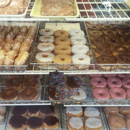 Foto tirada no(a) Dat Donut por John M. em 5/25/2014
