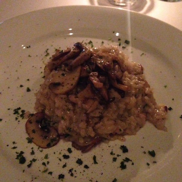I love it! Loved the veal, and the risotto It was Amazing!! The staff is super nice and super friendly.
